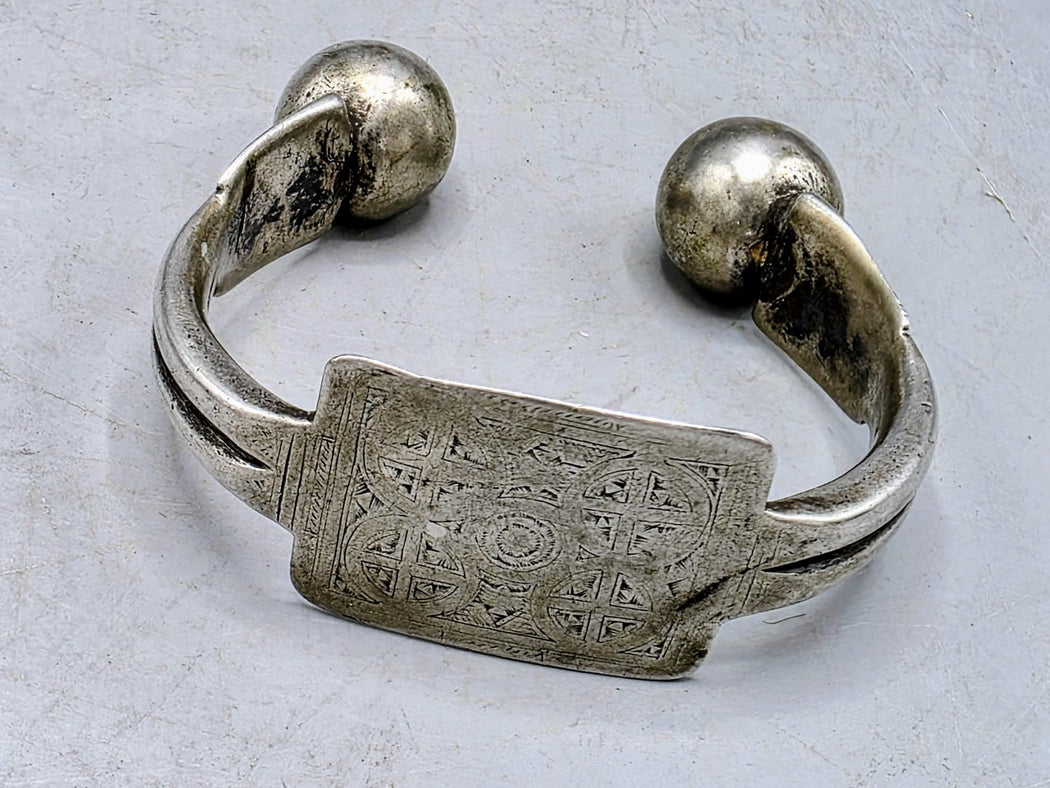 Antique Mauritanian Silver Khalkhal Anklet - Hand-engraved Saharan Jewelry