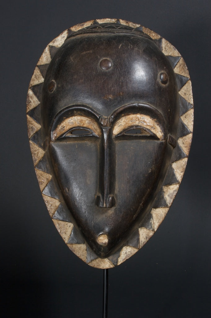 Masque Yaure (15121) - Masque africain Yohouré - Art africain Masque Yaure (15121) - Masque africain Yohouré - Art africain