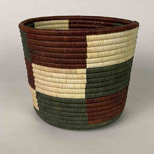 7x7” large checkerboard Batwa basket