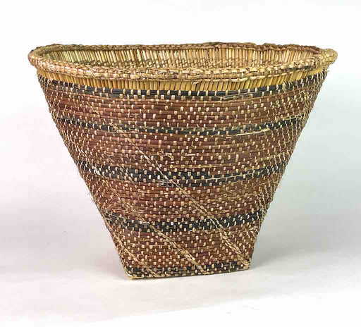 Large Brown Woven Mossi Basket - Burkina Faso | 19" x 13"