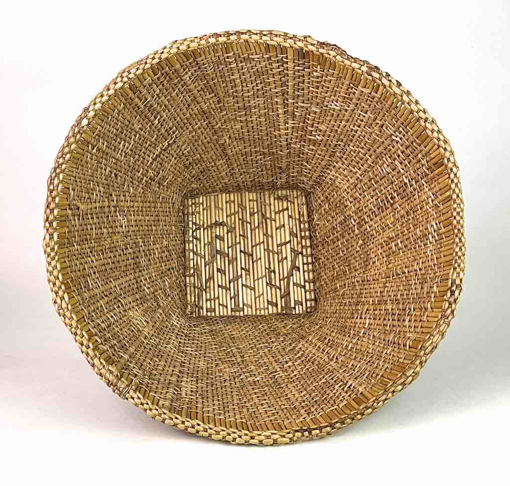 Large Brown Woven Mossi Basket - Burkina Faso | 19" x 13"