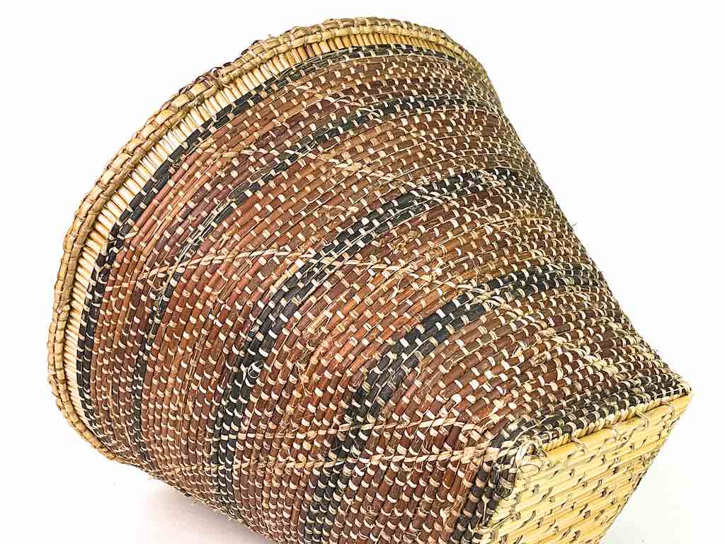 Large Brown Woven Mossi Basket - Burkina Faso | 19" x 13"