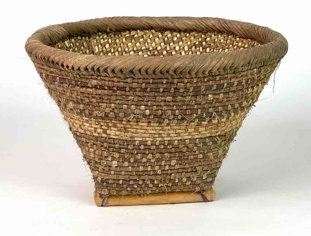 Finely Woven Mossi Basket - Mali | 6 x 10"