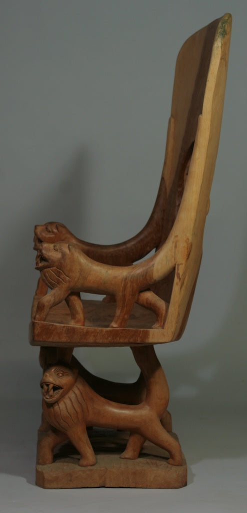 Lion motif chair – tall back