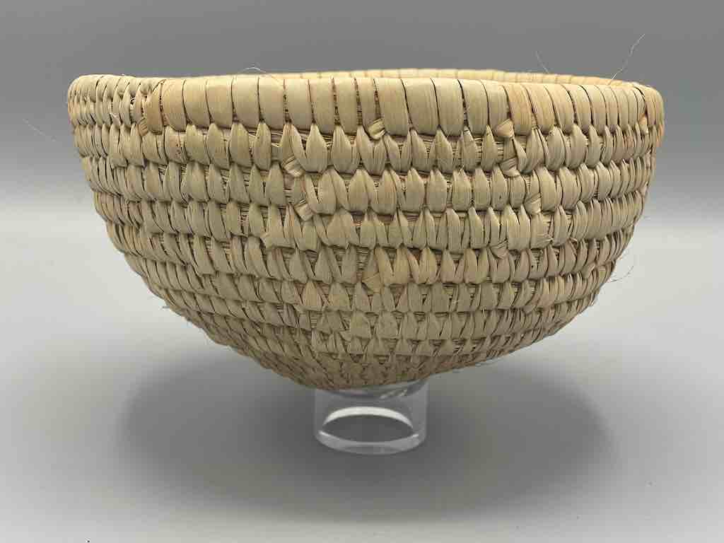 Small Large Coil Raffia Bowl Basket - Burkina Faso | 7.5 x 4"