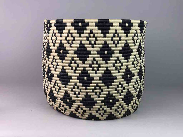 XL Tutsi Sisal Basket from Rwanda | 16.5" x 13.5"