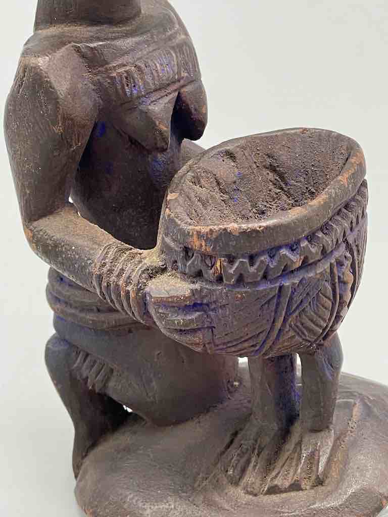 Small Yoruba Woman Figure Holding a Chicken Aguere Ifa - Nigeria