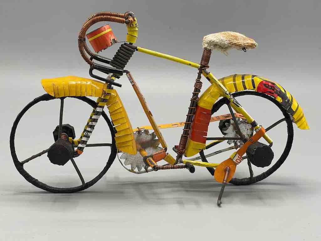 African Recycled Wire Cloth Seat Toy Racing Bike - Burkina Faso