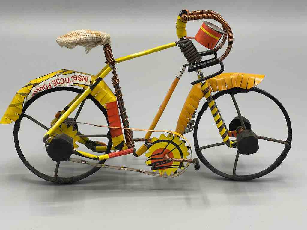 African Recycled Wire Cloth Seat Toy Racing Bike - Burkina Faso