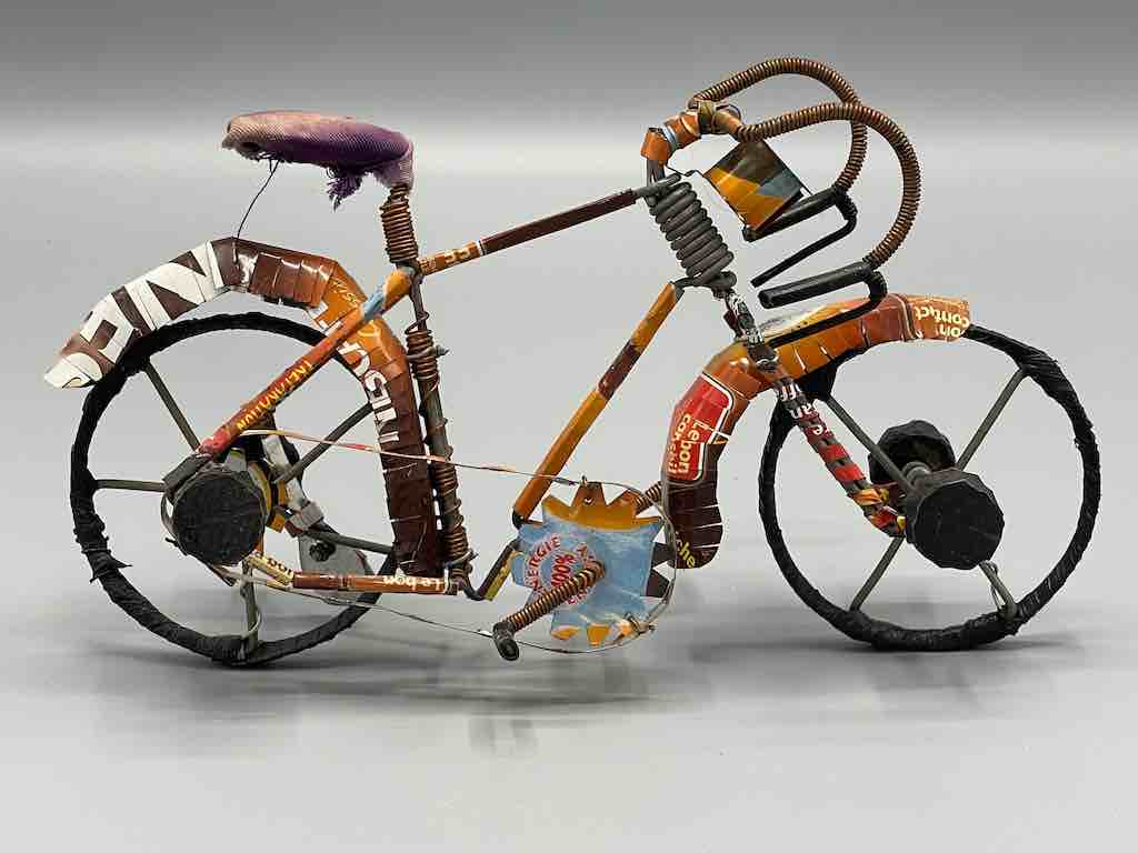 African Recycled Wire Cloth Seat Toy Racing Bike - Burkina Faso