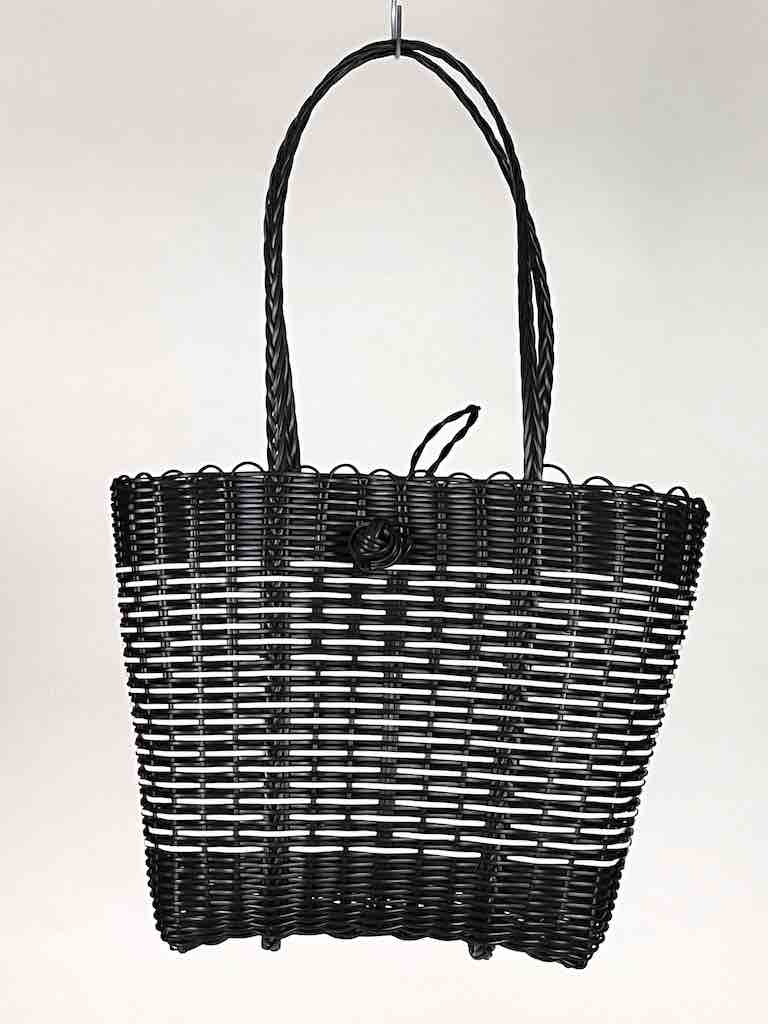 Deep Woven Recyclyed Plastic tote with closure - El Salvador