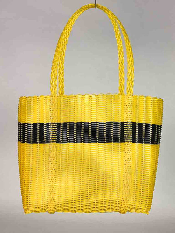 Medium Deep Woven Recyclyed Plastic High Capacity Handbag - El Salvador