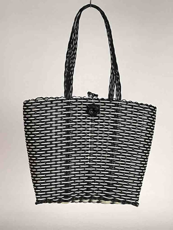 Deep Woven Recyclyed Plastic tote with closure - El Salvador