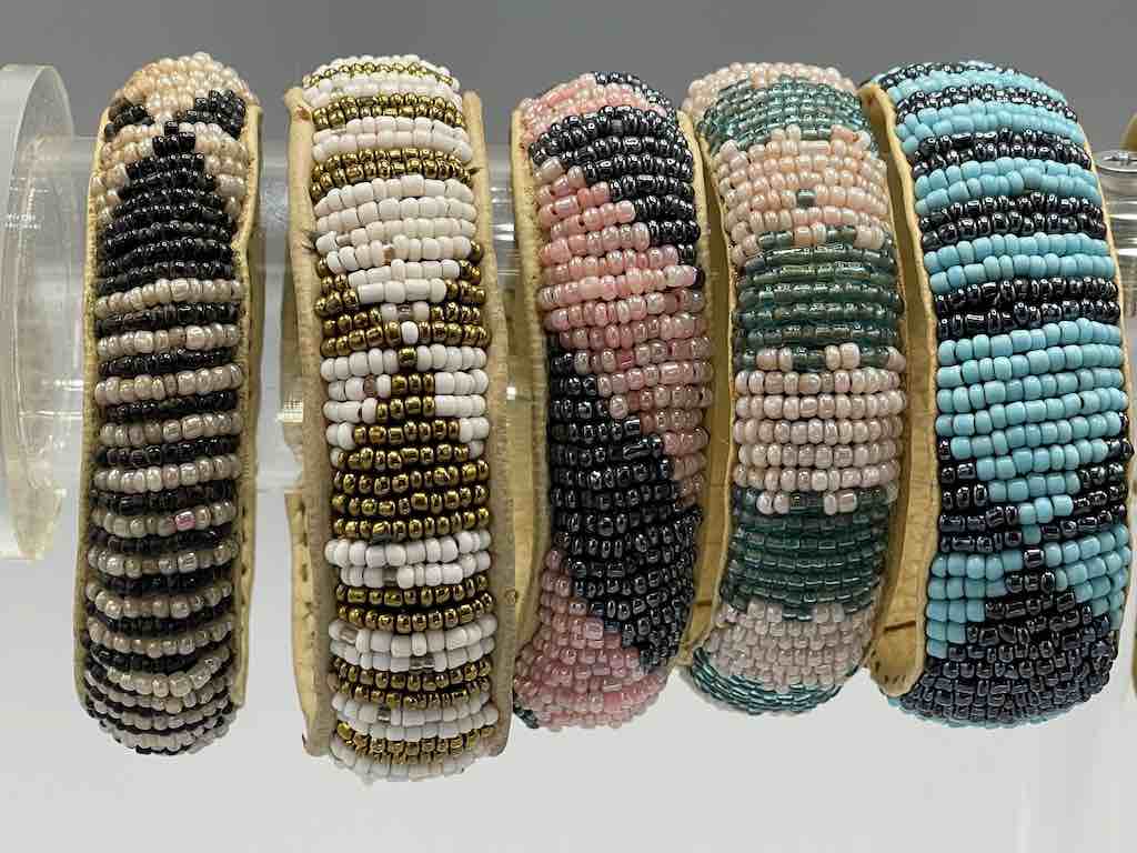 Sparkling 2-Color Wide Beaded Leather Bracelet - Mali