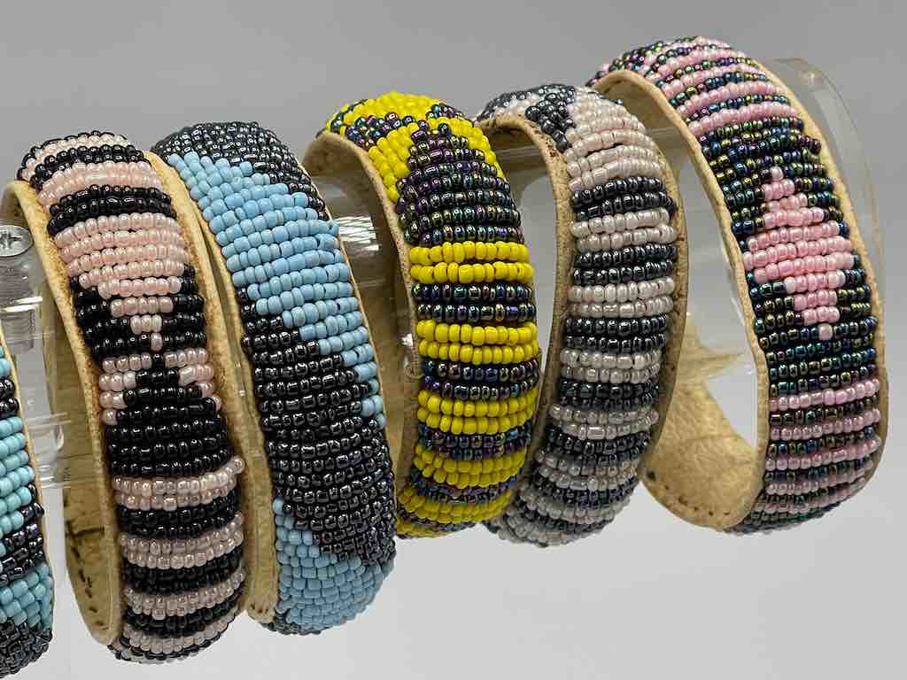 Sparkling 2-Color Wide Beaded Leather Bracelet - Mali