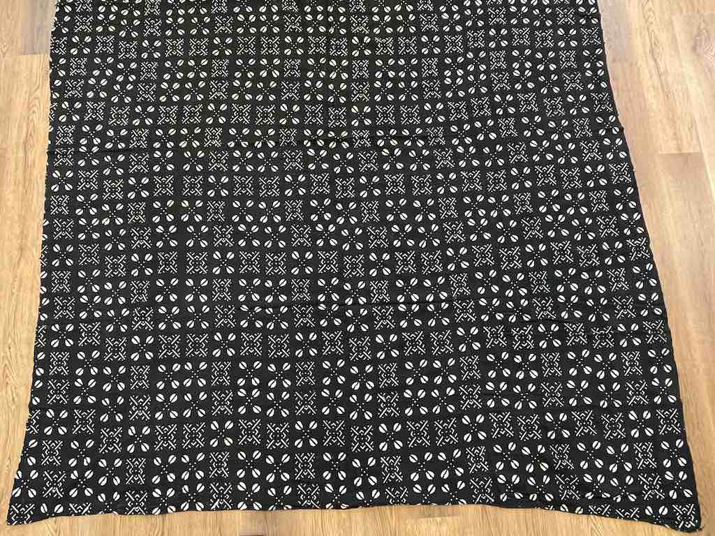 XL Bedspread Contemporary Batik Mudcloth Mali African Textile | 101 x 89"