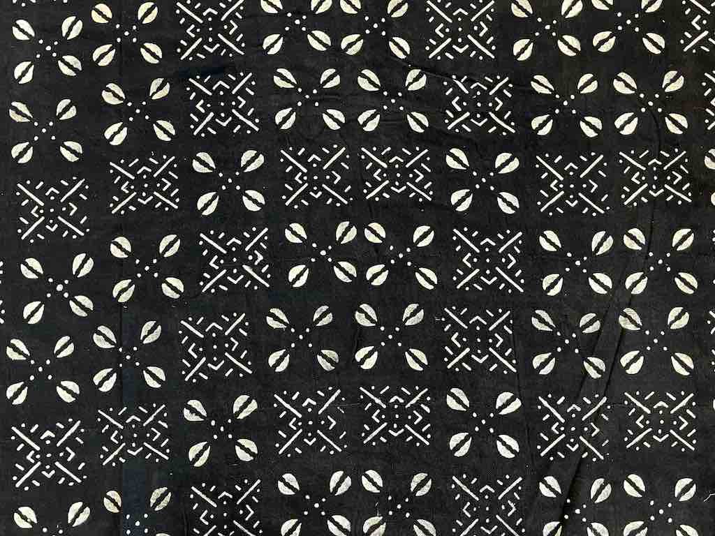 XL Bedspread Contemporary Batik Mudcloth Mali African Textile | 101 x 89"