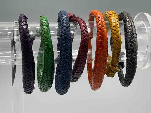Tightly Woven Leather Solid Color Bracelet - Mali