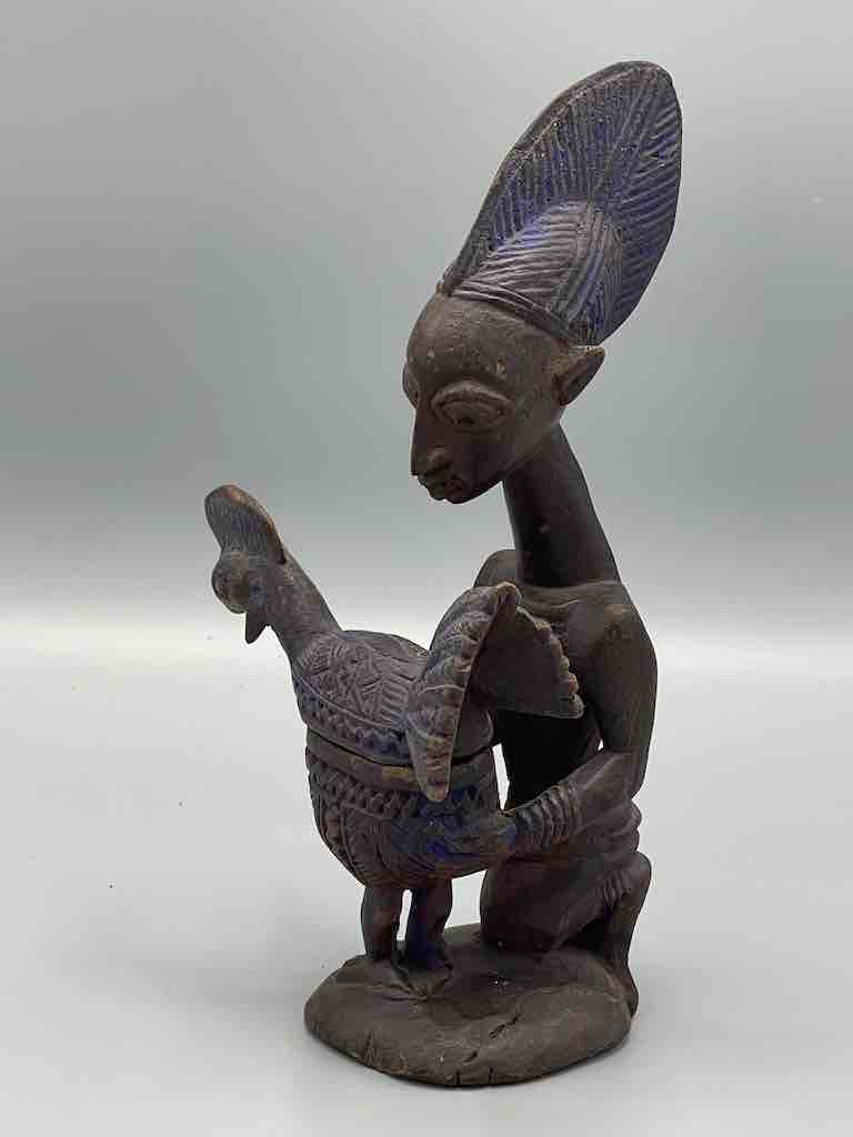 Small Yoruba Woman Figure Holding a Chicken Aguere Ifa - Nigeria