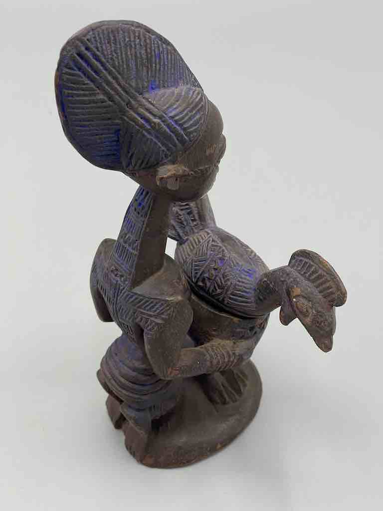 Small Yoruba Woman Figure Holding a Chicken Aguere Ifa - Nigeria