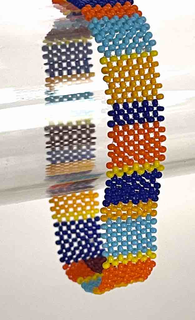 Very small bead woven geometric design beaded bracelet - Togo