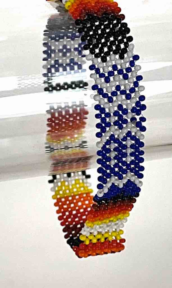 Very small bead woven geometric design beaded bracelet - Togo