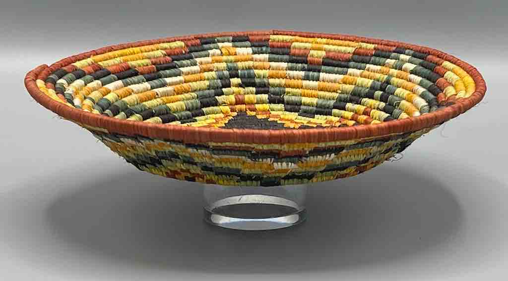 Finest Quality Handwoven Batoro Raffia Basket/Bowl | 7"