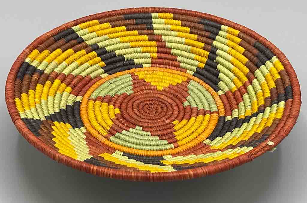 Finest Quality Handwoven Batoro Raffia Basket/Bowl | 7"