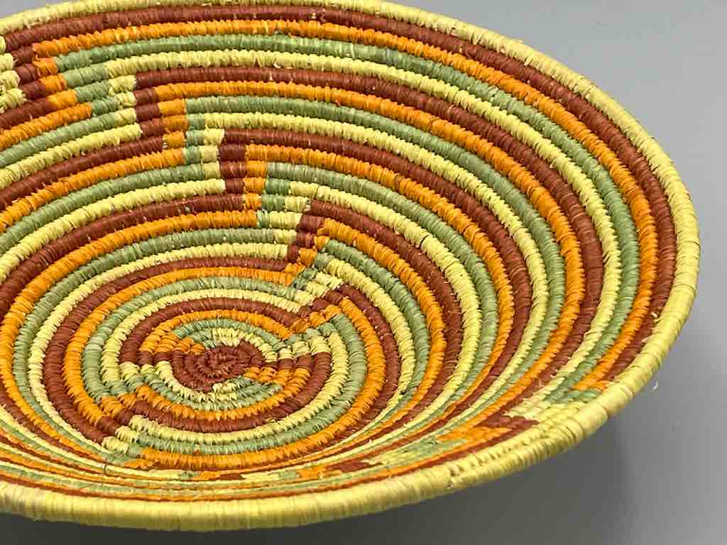 Finest Quality Handwoven Batoro Raffia Basket/Bowl | 8"