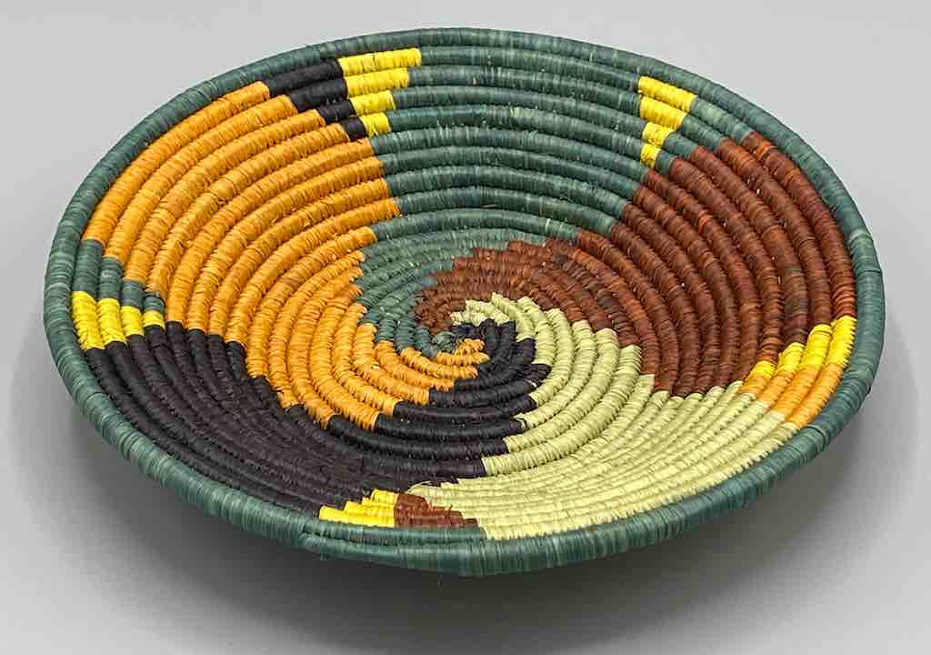 Finest Quality Handwoven Batoro Raffia Basket/Bowl | 7"