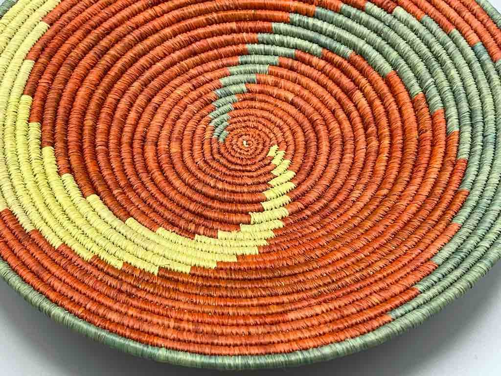 Finest Quality Handwoven Batoro Raffia Basket/Bowl | 9"