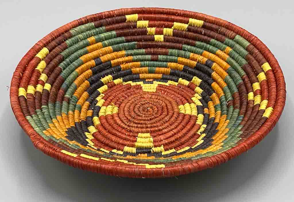 Finest Quality Handwoven Batoro Raffia Basket/Bowl | 7"