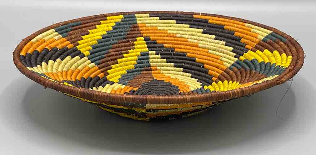 Finest Quality Handwoven Batoro Raffia Basket/Bowl | 9"