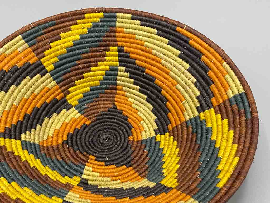 Finest Quality Handwoven Batoro Raffia Basket/Bowl | 9"