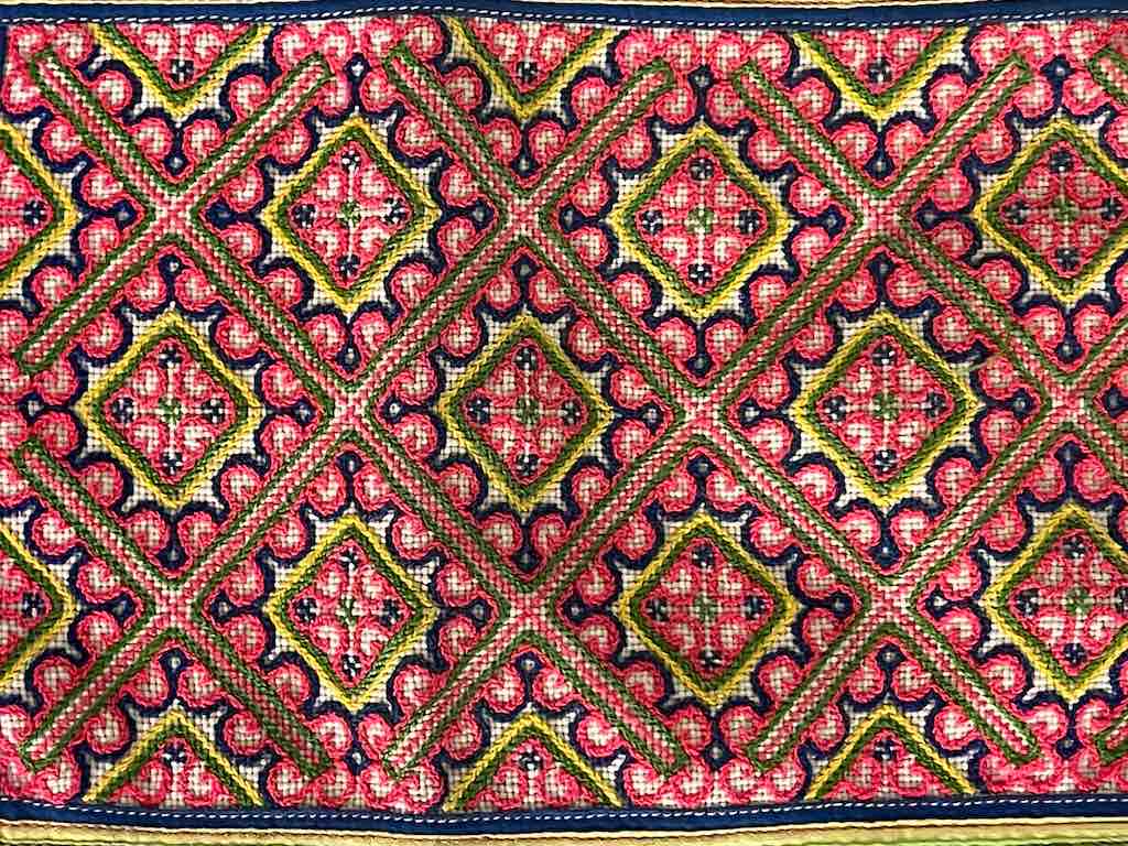 Small Hmong Tribal Vietnamese Vintage Cloth Panel