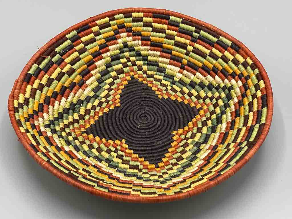 Finest Quality Handwoven Batoro Raffia Basket/Bowl | 9"