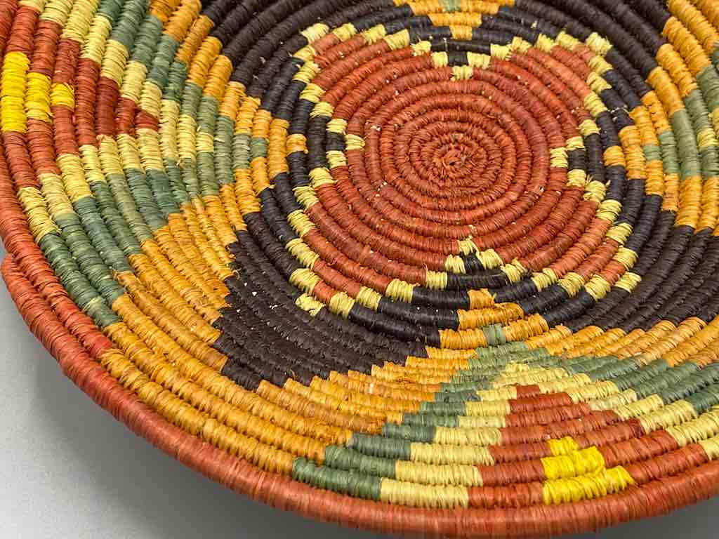 Finest Quality Handwoven Batoro Raffia Basket/Bowl | 8"