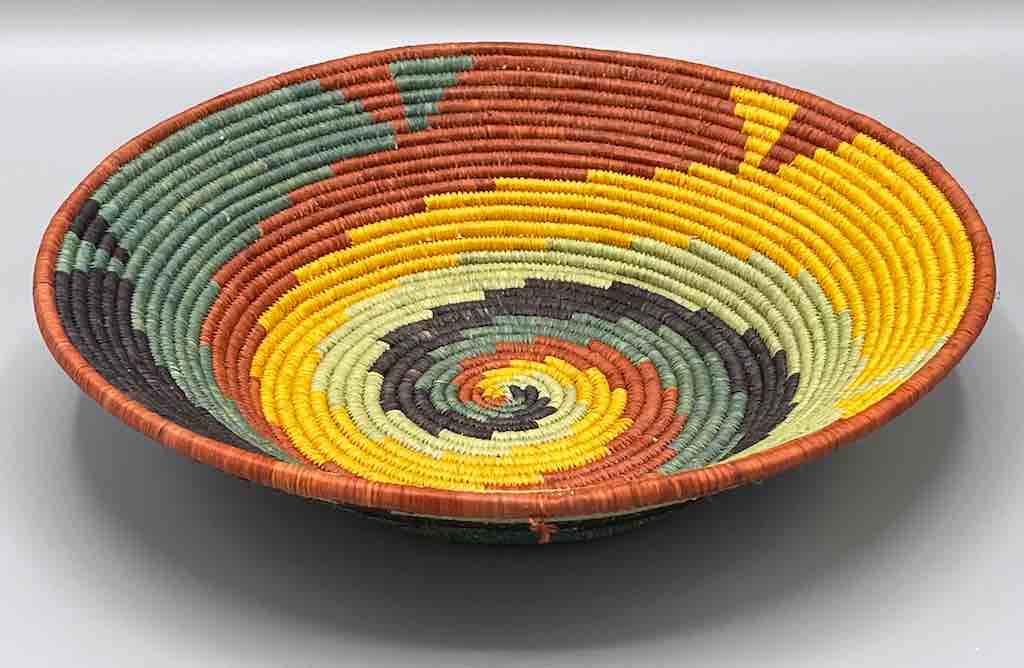 Finest Quality Handwoven Batoro Raffia Basket/Bowl | 8"