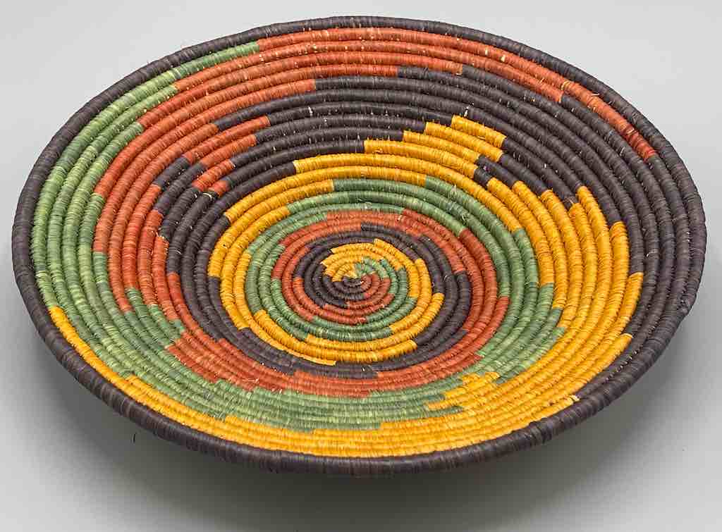 Finest Quality Handwoven Batoro Raffia Basket/Bowl | 10"