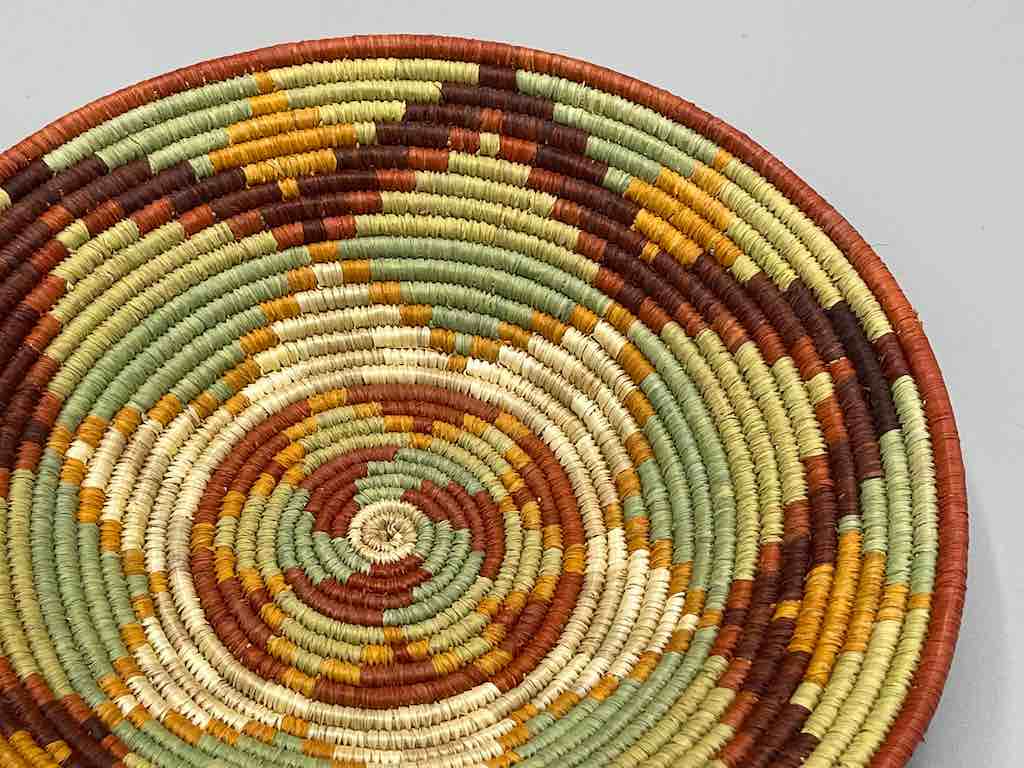 Finest Quality Handwoven Batoro Raffia Basket/Bowl | 9"