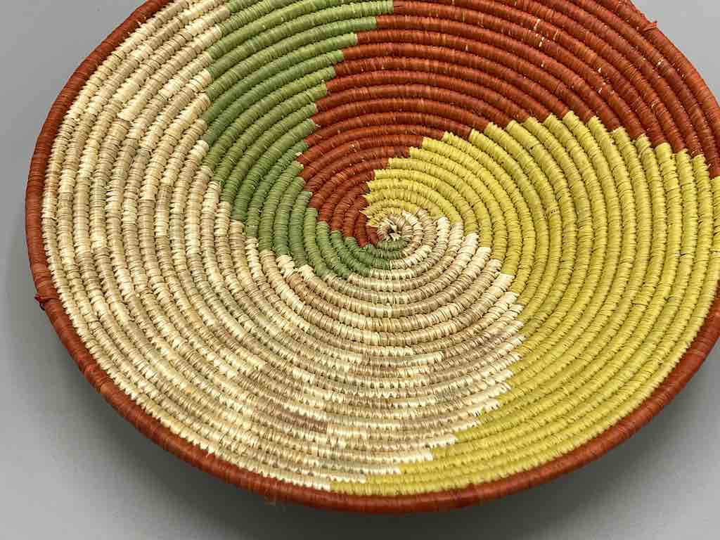 Finest Quality Handwoven Batoro Raffia Basket/Bowl | 7"