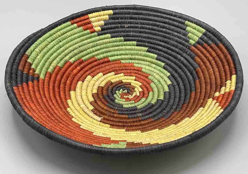 Finest Quality Handwoven Batoro Raffia Basket/Bowl | 9"