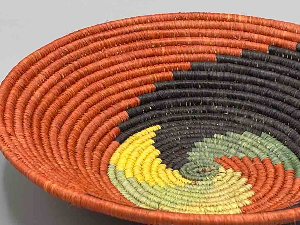 Finest Quality Handwoven Batoro Raffia Basket/Bowl | 8"