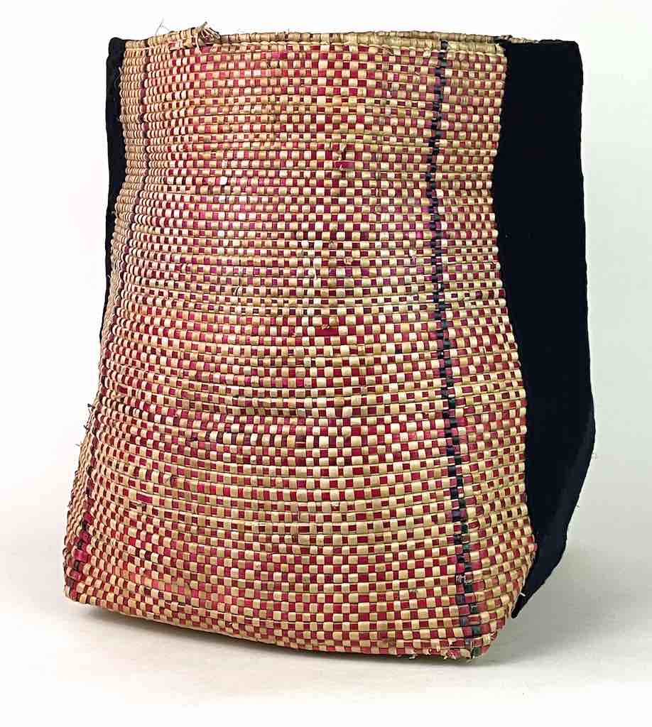 Deep Vintage Flexible Swampgrass Basket, Cloth Accent - Benin