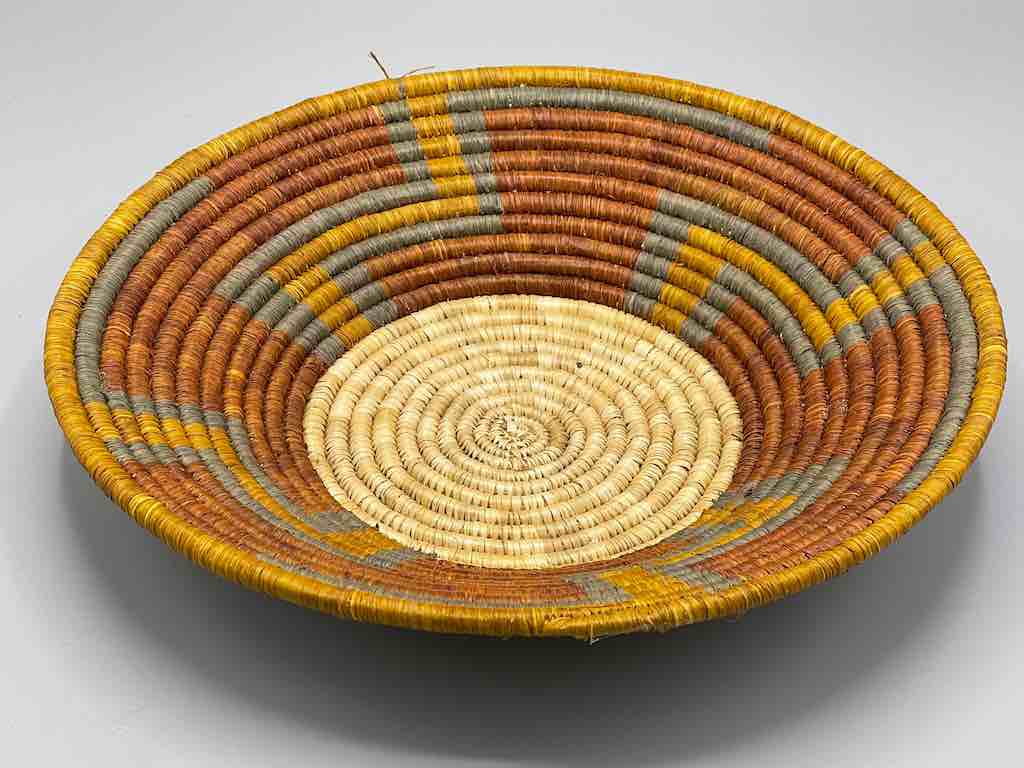 Finest Quality Handwoven Batoro Raffia Basket/Bowl | 11.5"