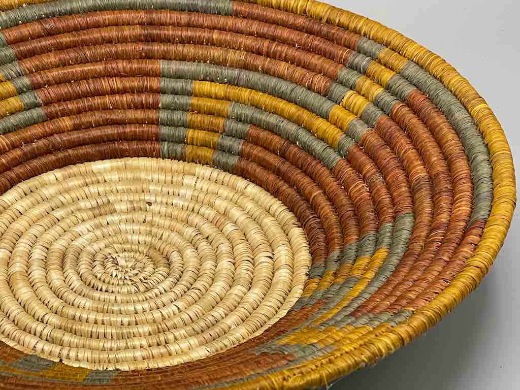 Finest Quality Handwoven Batoro Raffia Basket/Bowl | 11.5"