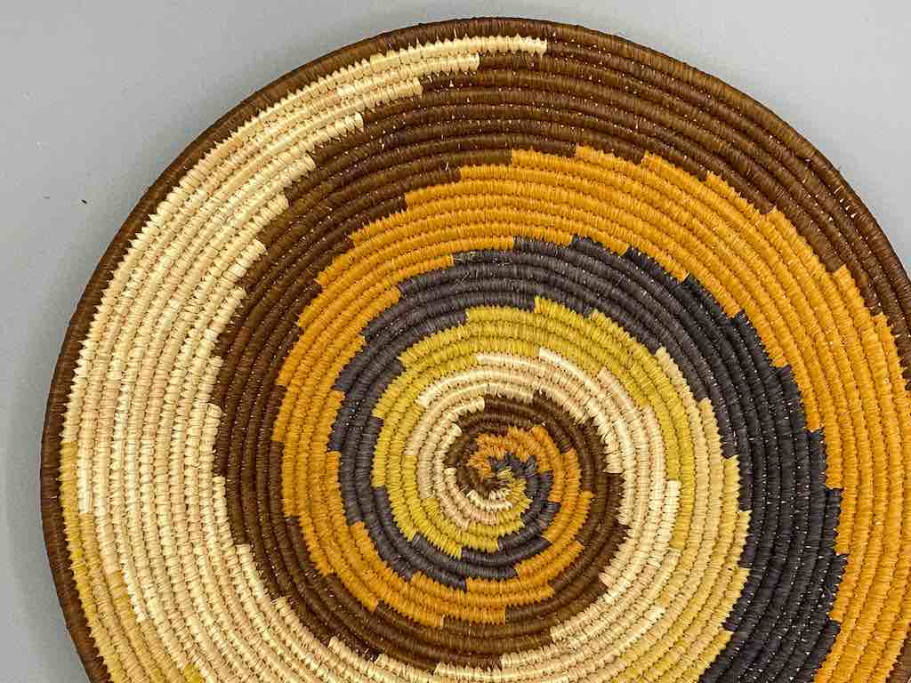 Finest Quality Handwoven Batoro Raffia Basket/Bowl | 9"