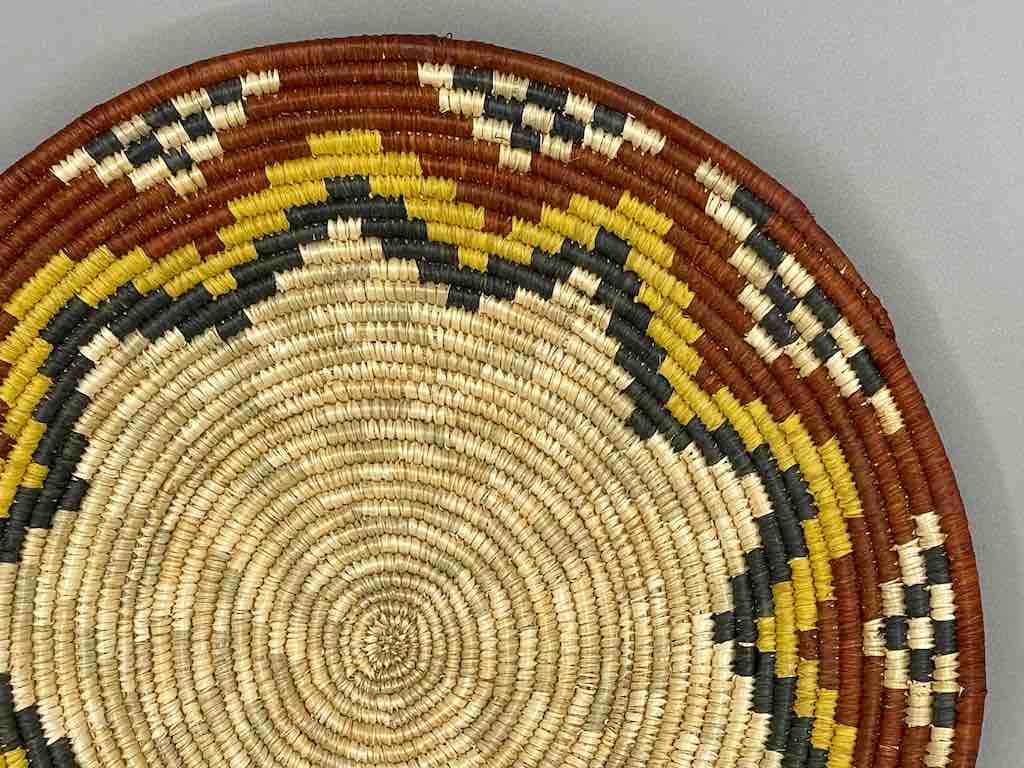 Finest Quality Handwoven Batoro Raffia Basket/Bowl | 9"