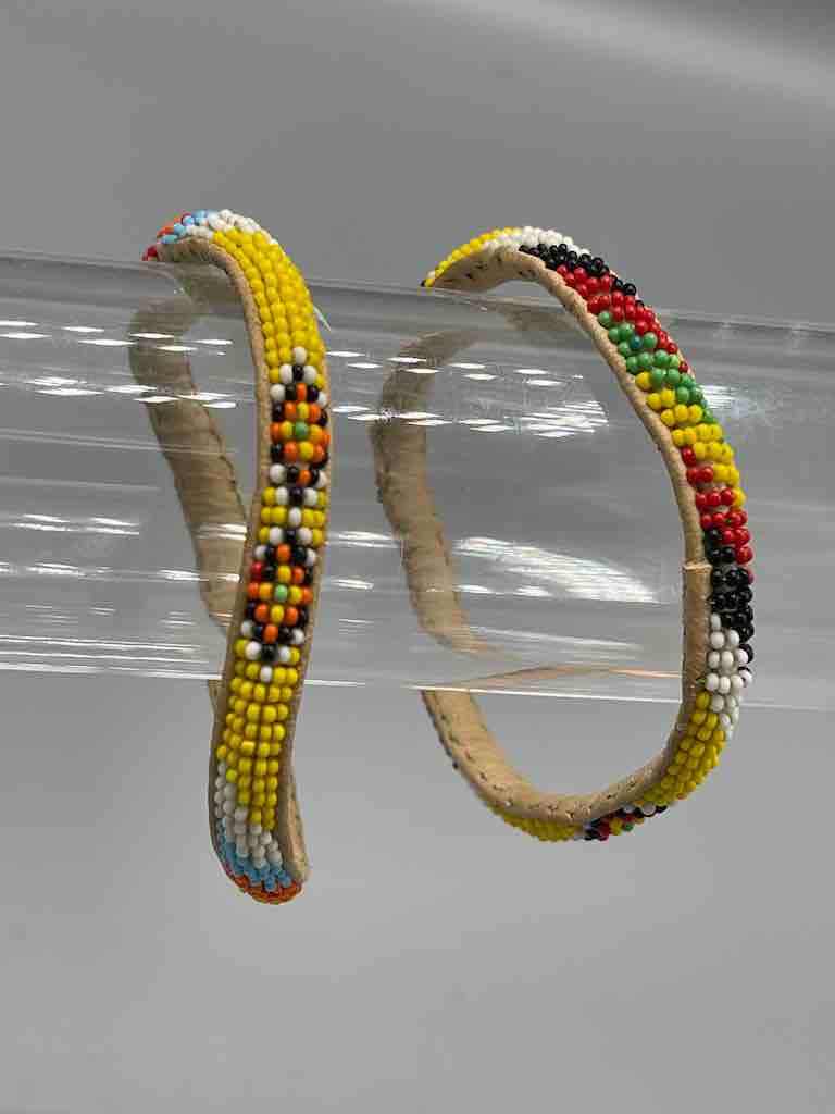 Multi-color narrow fine beaded leather bracelet - Mauritania