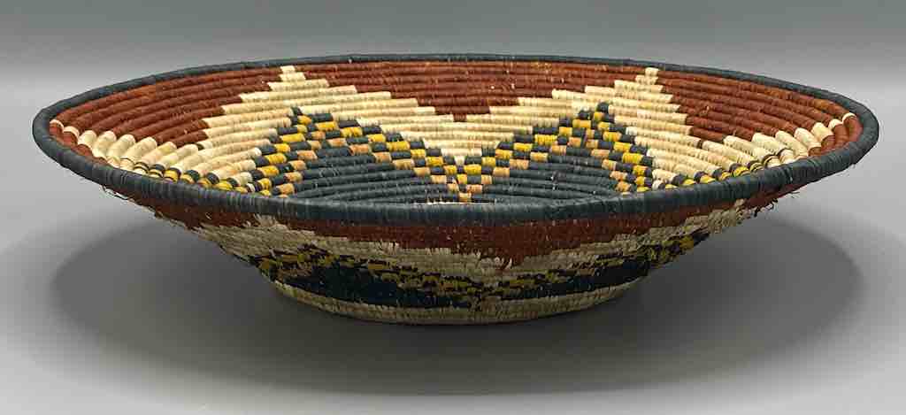 Finest Quality Handwoven Batoro Raffia Basket/Bowl | 11"